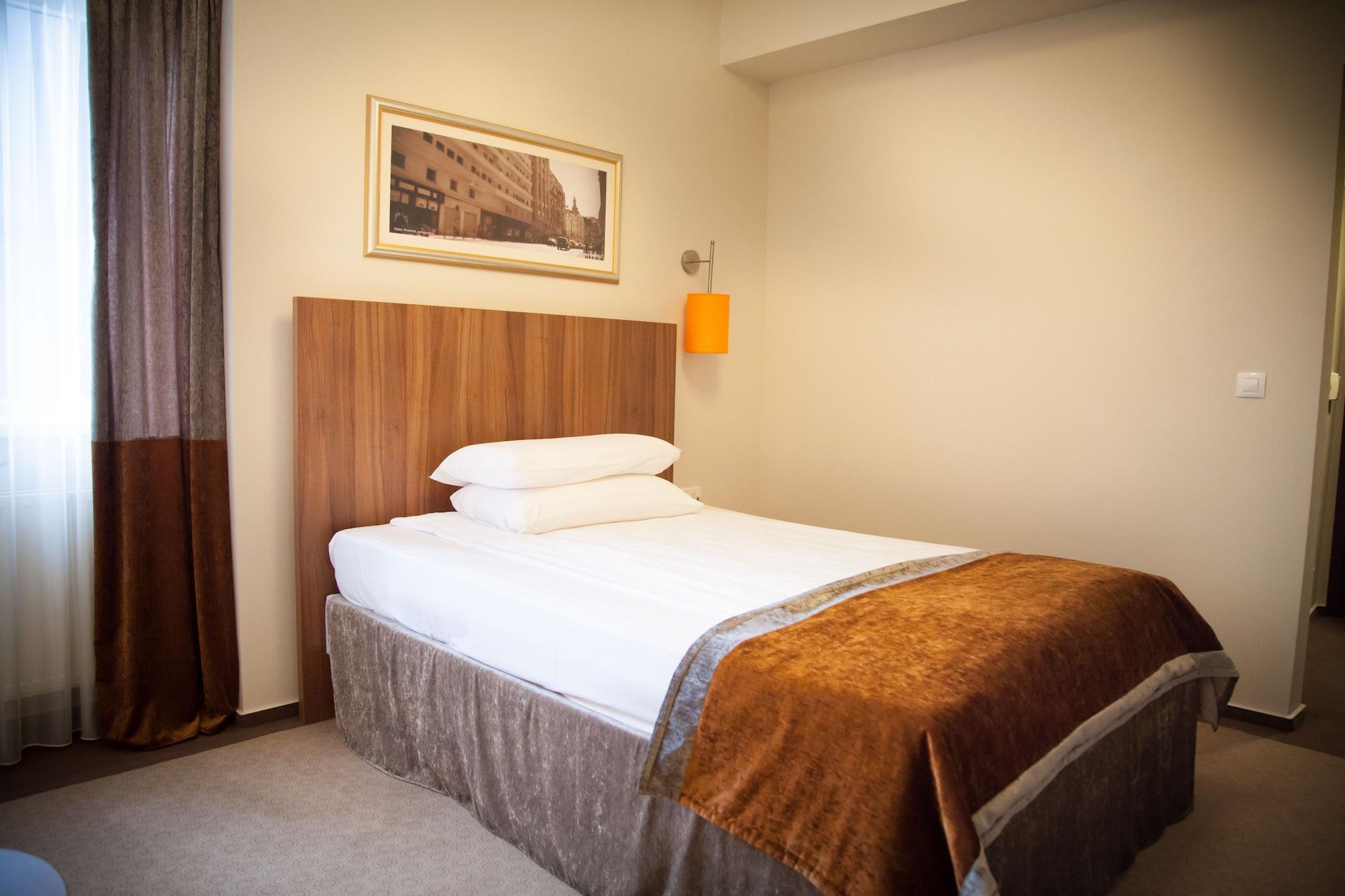 Ambasador Hotel